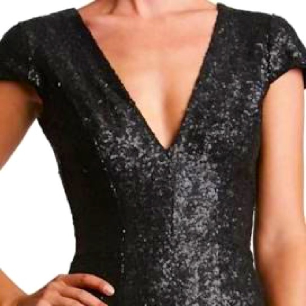 DRESS THE POPULATION Fit&Flare in Black - size XL